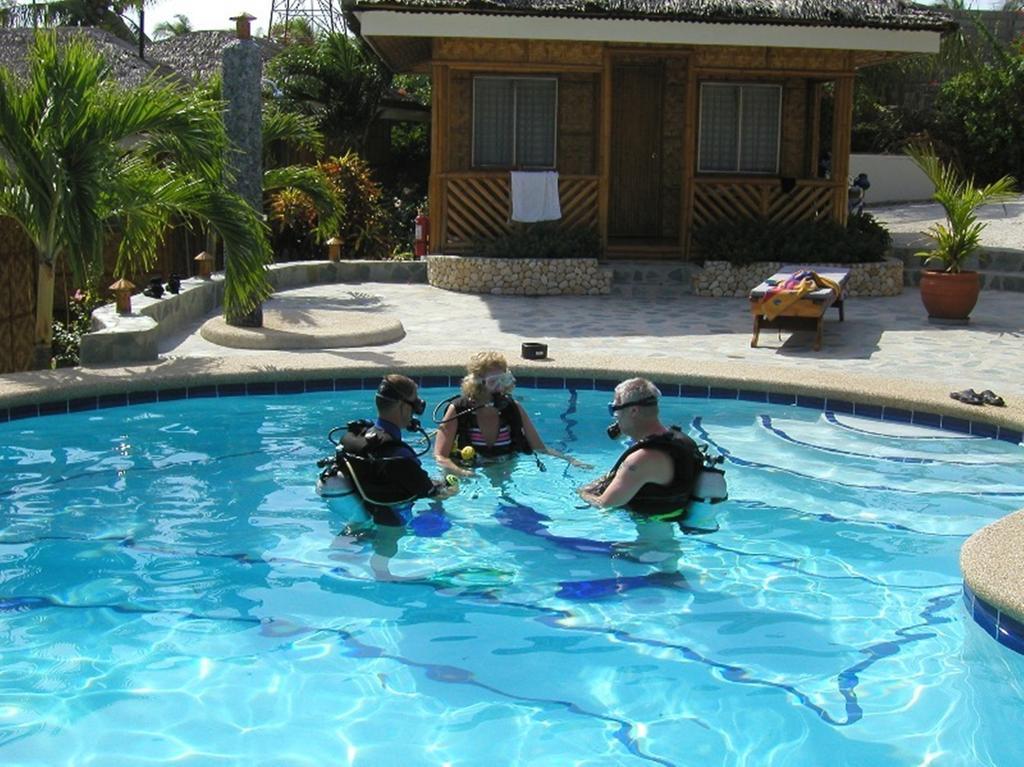 Magic Island Dive Resort Moalboal Kültér fotó